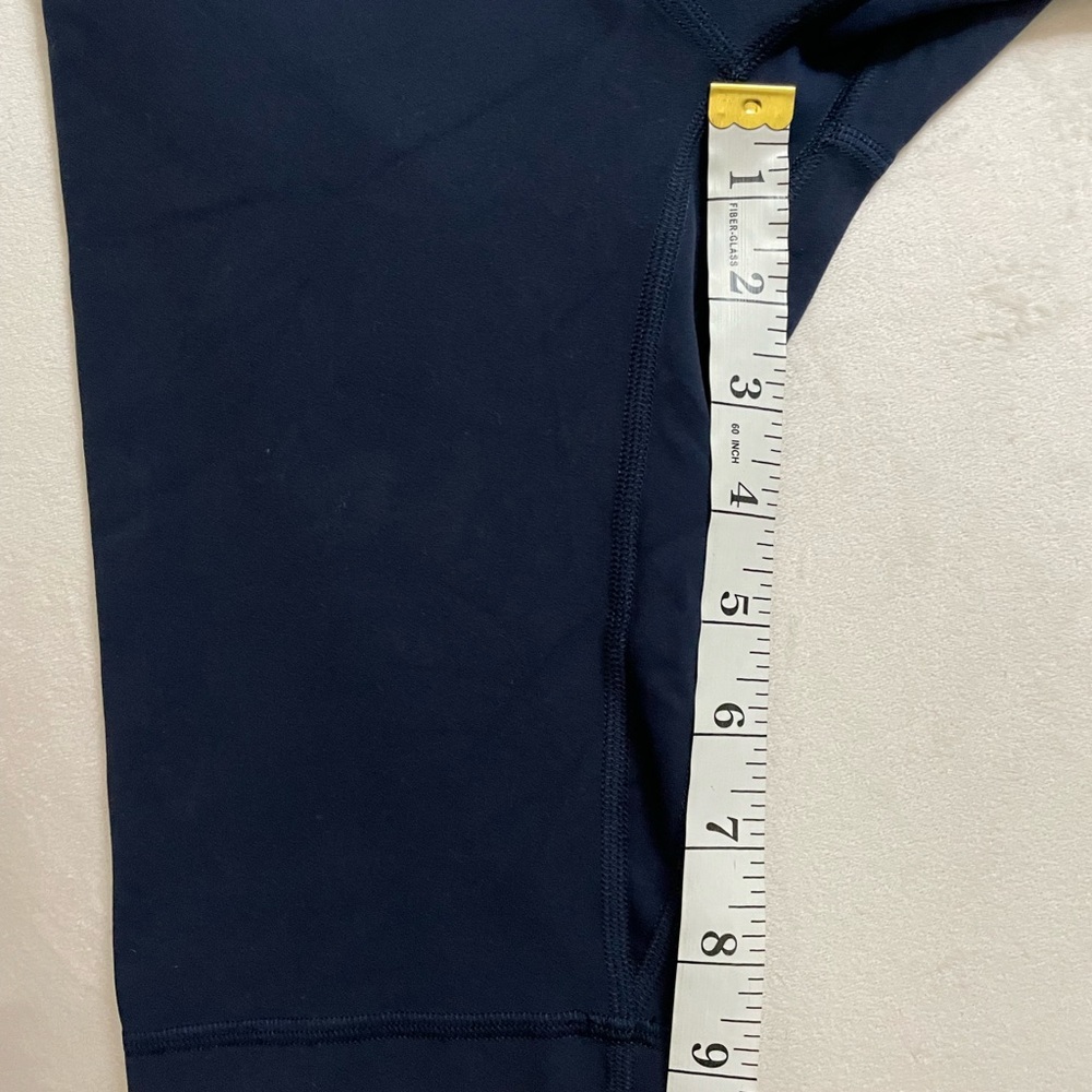 Lululemon Align High Rise Short True Navy Size 2 - Picture 11 of 11